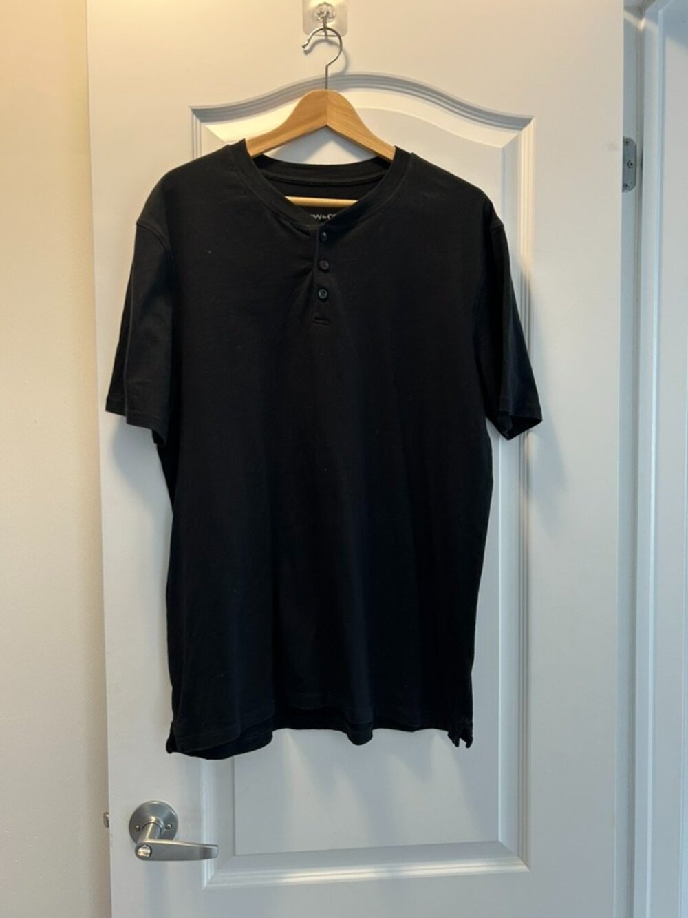 RW&CO. Men's Supima Cotton Henley T-Shirt – Solid Black – Size Large (L/G)